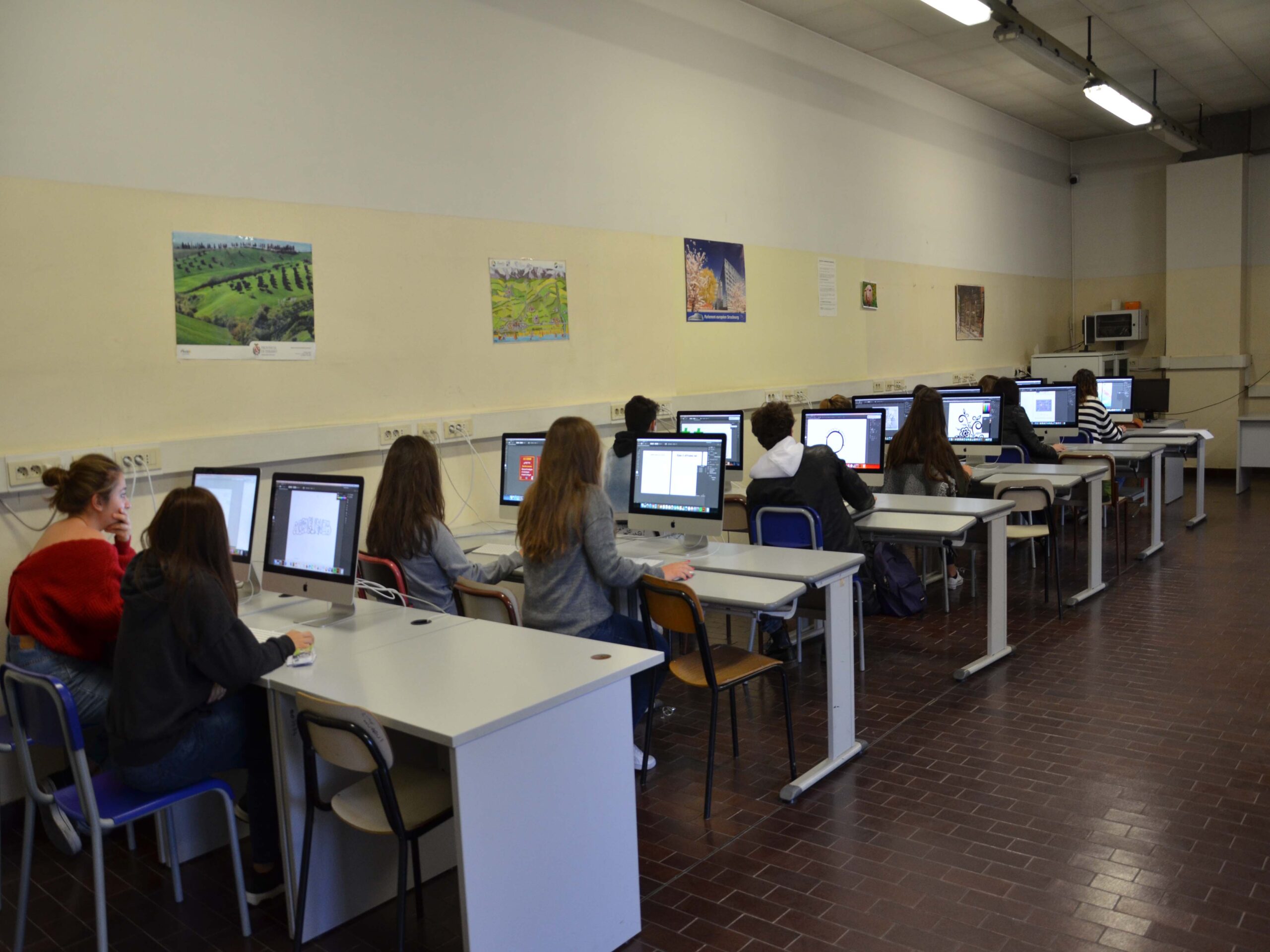 Laboratorio grafica – I.I.S. VIRGILIO FLORIANI